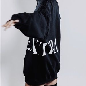 Meet your Posher, Mj